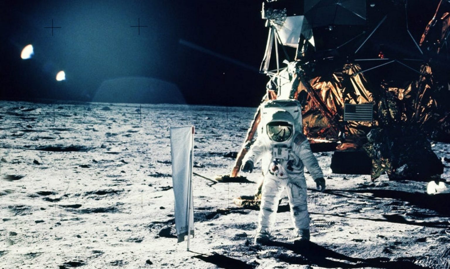 Apollo 11 Computer Overload - Spacecraft Guide